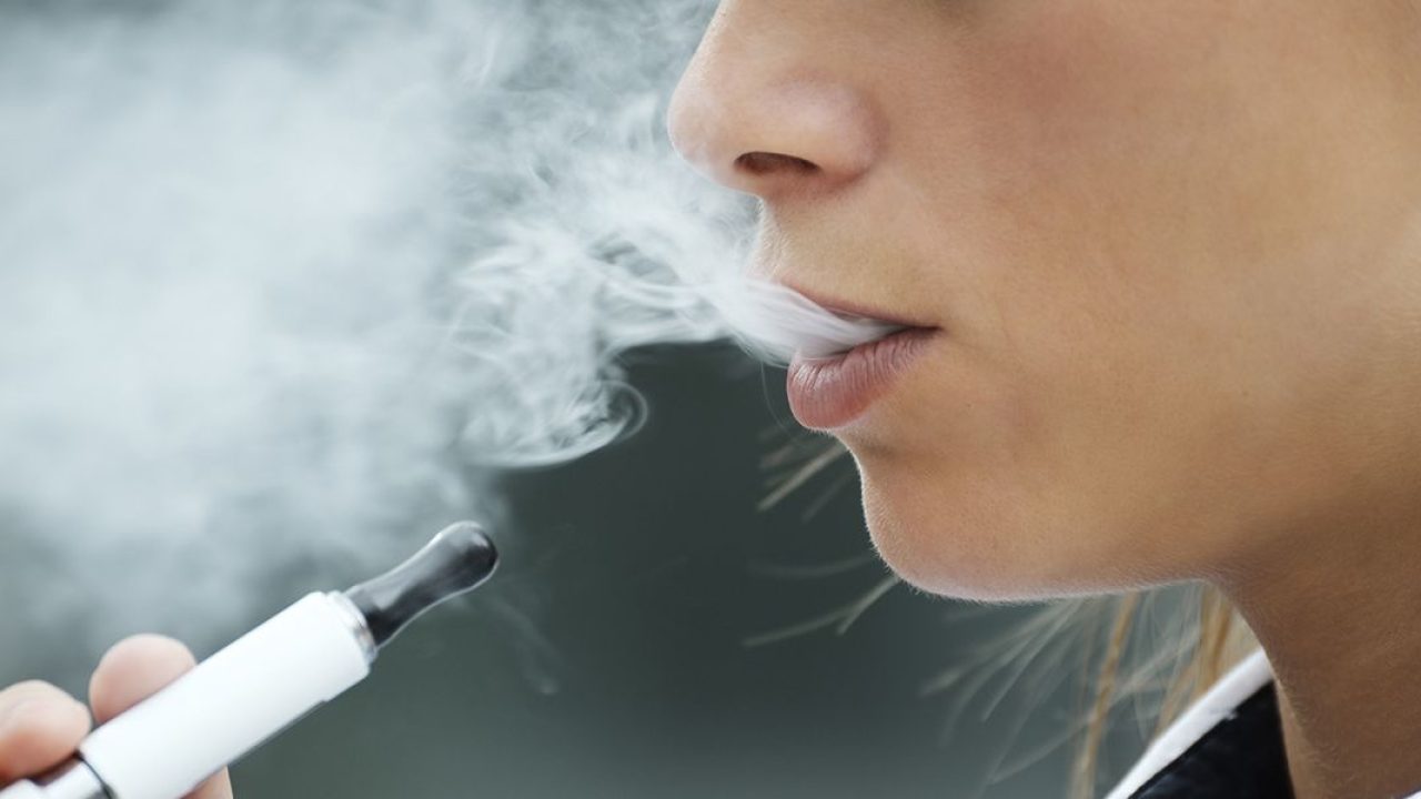 E-cigarette: la mise en garde d'un pneumologue - LeSiteinfo.com E-cigarette: la mise en garde d'un pneumologue - LeSiteinfo.com