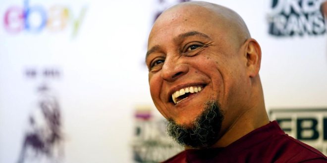 Roberto Carlos opéré en urgence pour un problème cardiaque