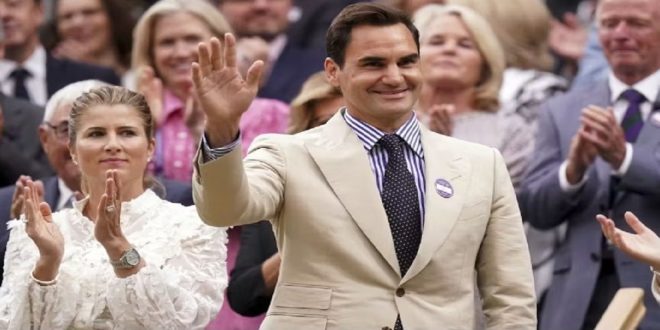 Les larmes de Roger Federer intronisé au Panthéon international du tennis (VIDEO)