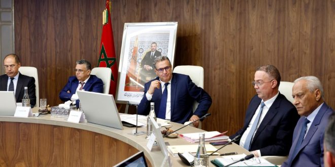 Peines alternatives: le Chef du gouvernement préside une réunion à Rabat