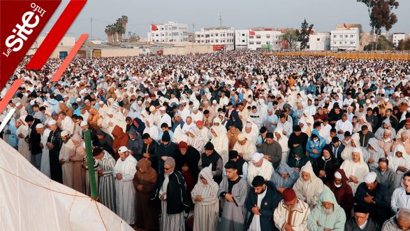Les Marocains accomplissent la prière de Aïd Al Fitr dans une ambiance de piété (VIDEOS)