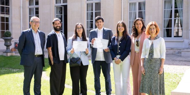 Paris: le Maroc remporte les Olympiades de la chimie grâce au Groupe Scolaire Jacques Chirac