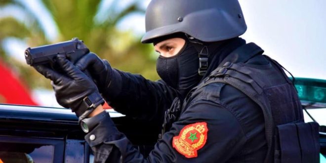 Fès : un policier contraint d’utiliser son arme
