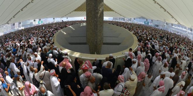 Hajj 2025 : les pèlerins accomplissent le rituel des Jamarat (VIDEO)