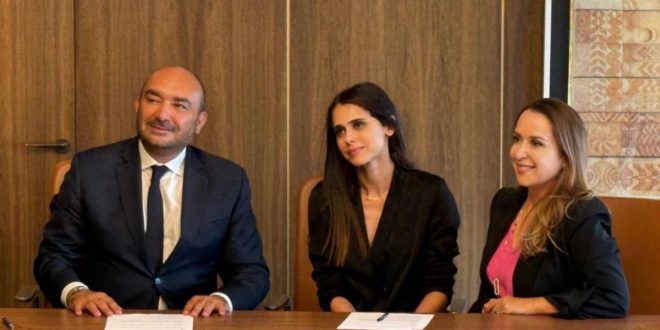 Dislog Group et Kaline signent un partenariat avec Kenza Cheddadi