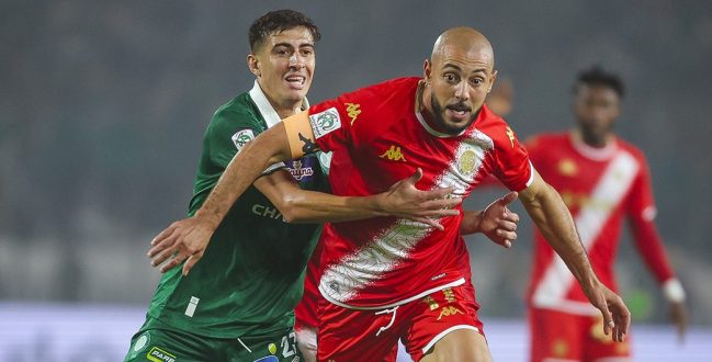 Botola : le WAC et le RCA se neutralisent au terme d’un derby très décevant (0-0)