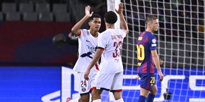 Le PSG d’Achraf Hakimi arrache la victoire face au Barça