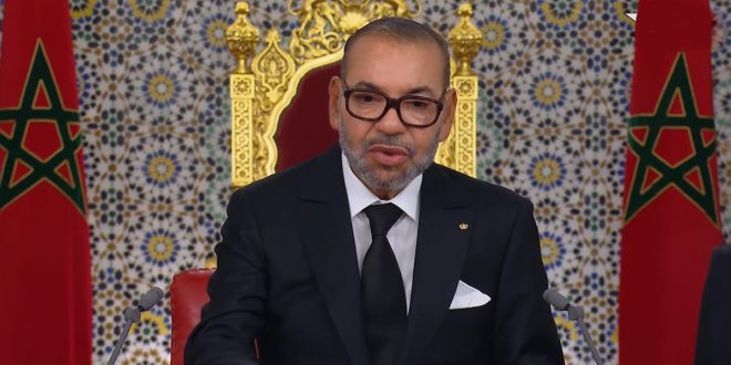 Le Roi Mohammed VI invite à « un dialogue fraternel sincère entre le Maroc et l’Algérie »