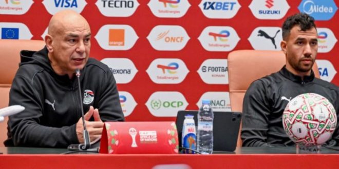 Quand Claude Le Roy se moque de Hossam Hassan après Égypte-Sénégal