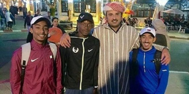 Quand l’émir du Qatar Tamim porte une Jellaba à Ifrane (VIDEO)