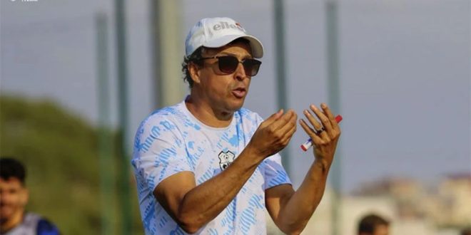 Hilal Tayr prend les rênes du HUSA