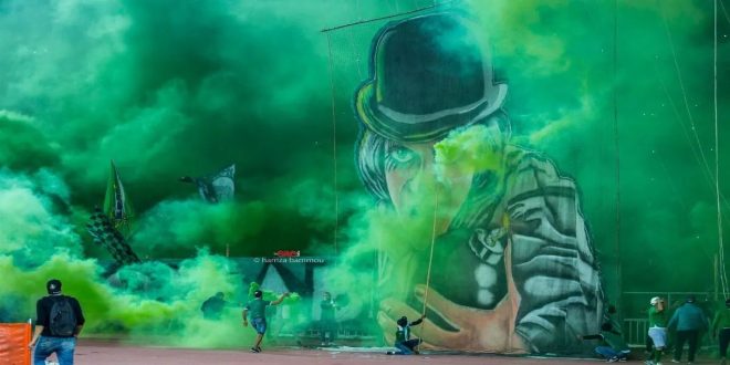 Geste insolite au Stade Mohammed V : le Raja offre des fleurs à des gradins vides (VIDEO)