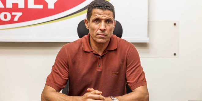 Houcine Ammouta réussit ses débuts avec Al Ahly