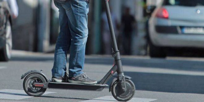 Trottinettes électriques: les nouvelles règles prévues par le Code de la route